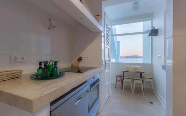 Cabral 5 Stars View