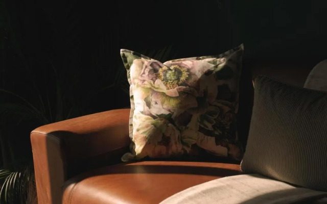 Rose Gold @The Winchester