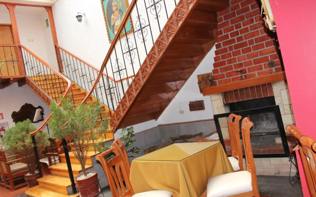 Hotel La Posada Atahualpa