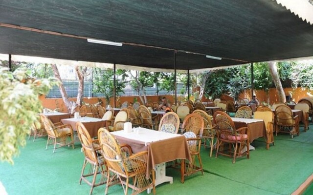 Grand Kent Otel