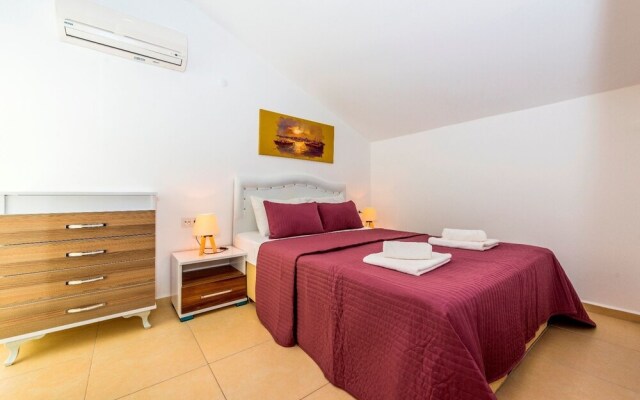 Pinara Residence One Bedroom E4