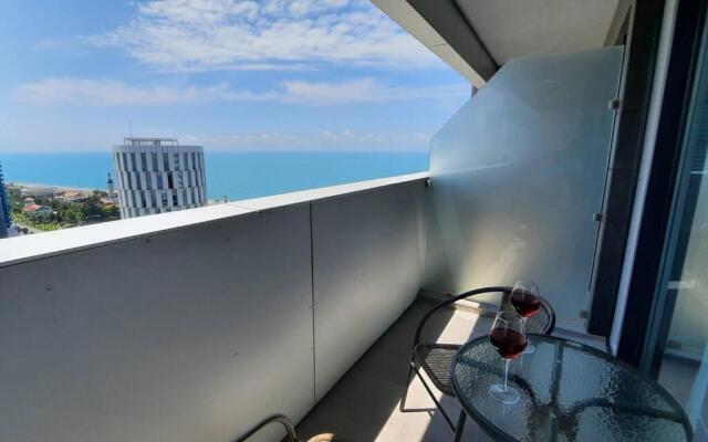 Leo Group Luxury Apartment 18-30 Alliance Palace