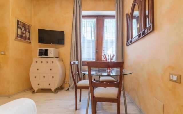 Villa Marignoli Charming Flats