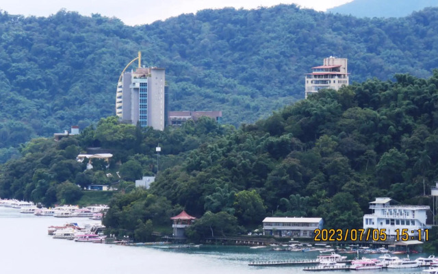 雅如小築電梯民宿