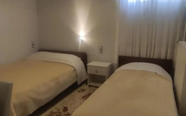 Eleni's Rooms