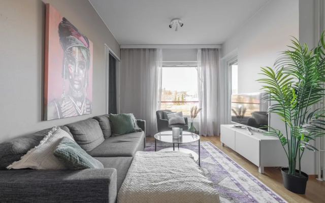Homelike 1BR Apt. with Sauna & Parking
