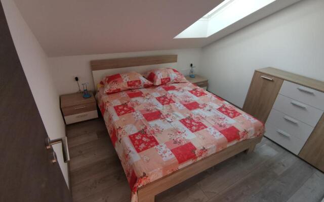 Apartment 2 Near the sea
