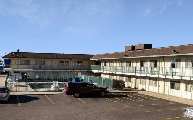 Loyalty Inn