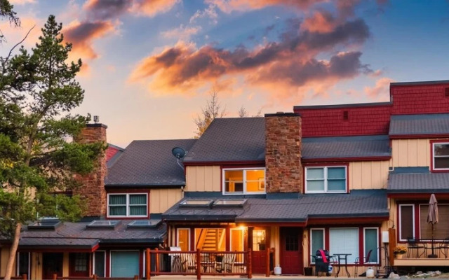 Four O Clock Rd - Rover