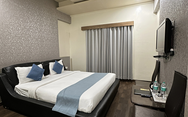Hotel Sai Miracle – Guest Rooms – Shirdi