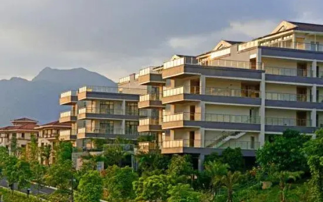 Tiantian Hot Spring Resort