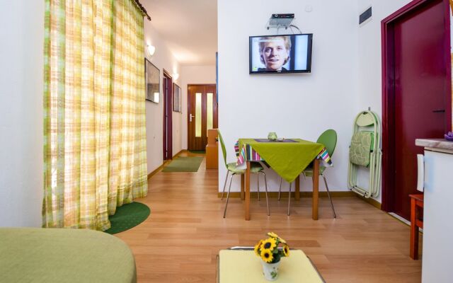 Apartments Aja and Stefy