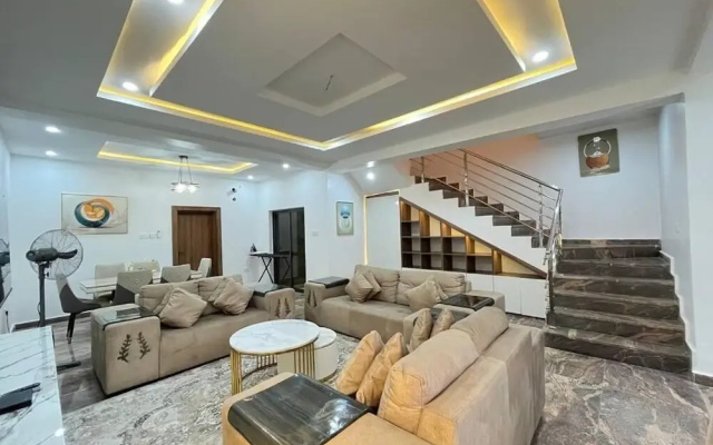 Bilak Luxury Apartment