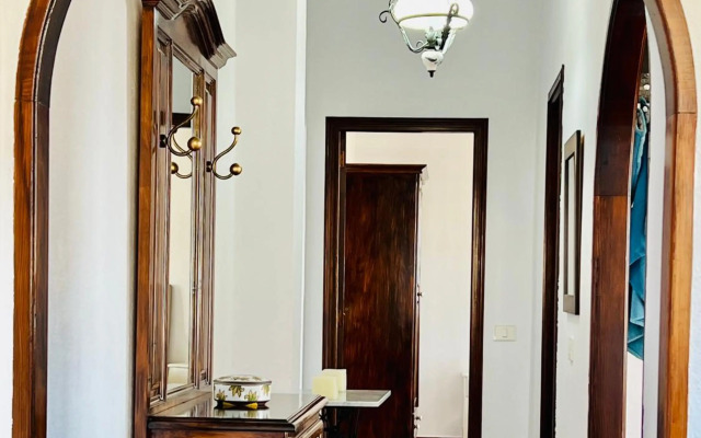 Beautiful and downtown apartment