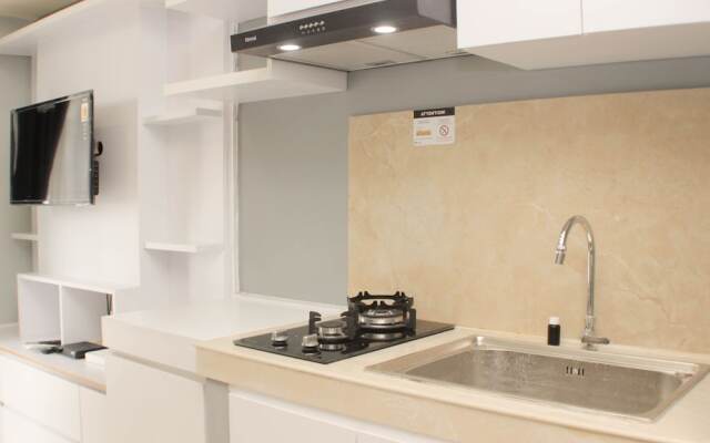 Comfort Living 2Br Apartment At Meikarta