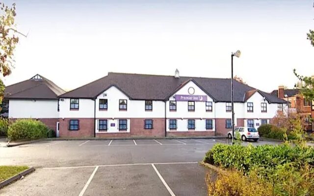 Premier Inn Manchester Airport Heald Green