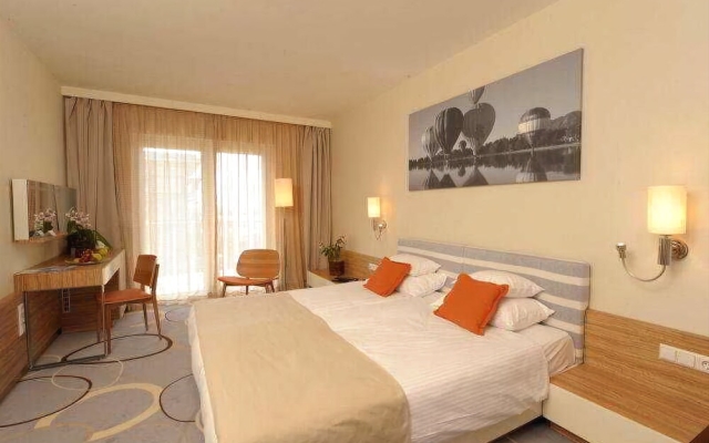 Velence Resort & Spa