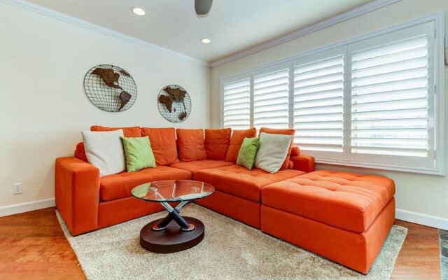 Brianwood Condos