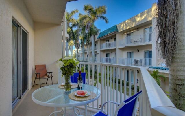 Palm Bay Club - Bayside