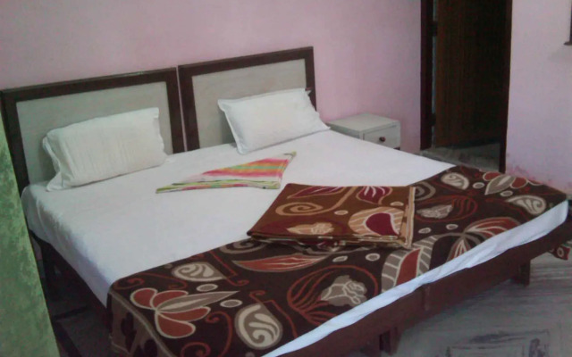 Rishikesh Sadan A Yoga and Spritual Retreat