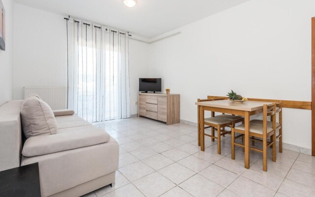 Beautiful Home in Jezera With Wifi and 1 Bedrooms