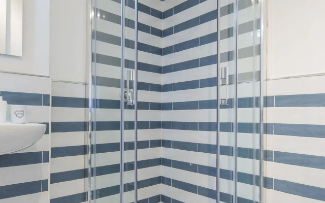 Flower Suites Sorrento