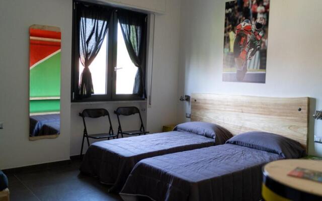 Italian Piston House