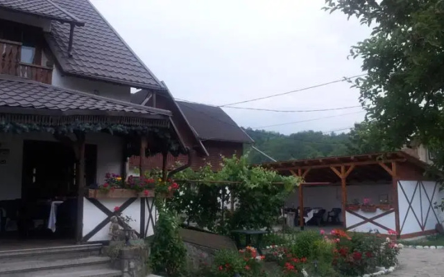 Pension Sf Nicolae