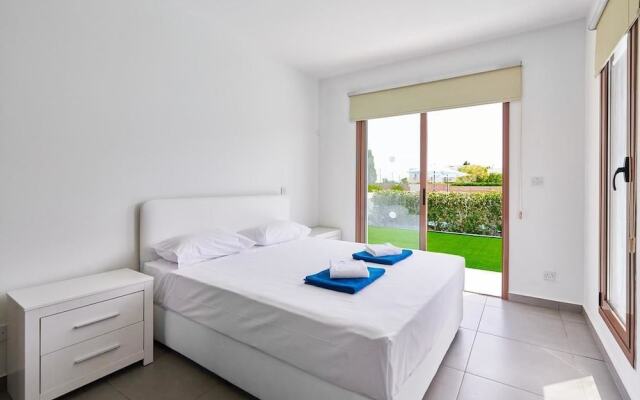 Angie Luxury Beach Villas