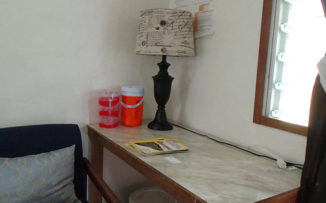Hacienda Tropical Guest House