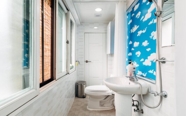 10 Guesthouse - Hostel