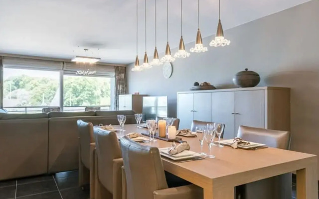 Bright Apartment With Parking Near the Beach