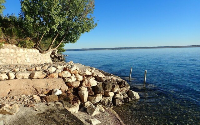 Apartments Niko-by the Beach