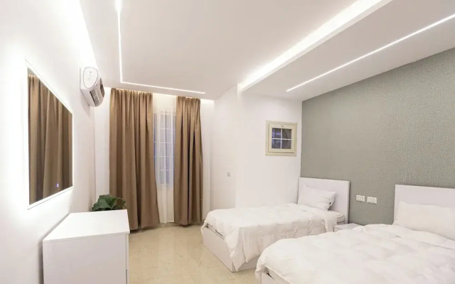 Host Prime Paradise Villa At Rehab City