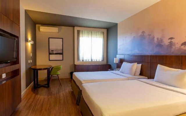 Hotel Cassino Tower Curitiba Aeroporto By Nacional Inn