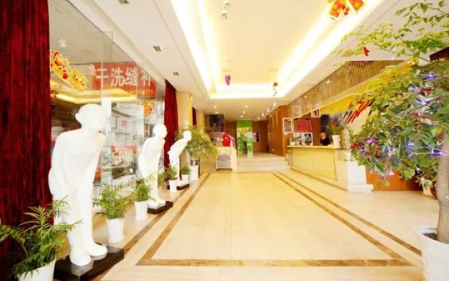 6+1 Chain Hotel Huaihua Railway Station