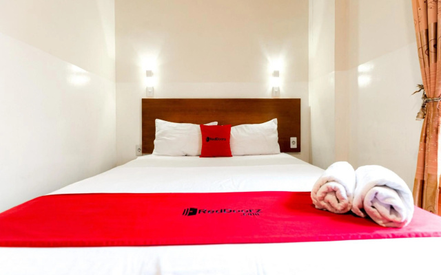 RedDoorz near Halim Perdanakusuma 3 – Guest Rooms – Jakarta