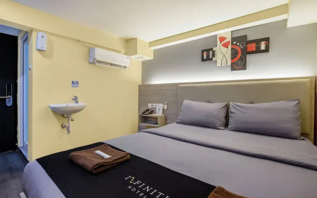 Infiniti Hotel