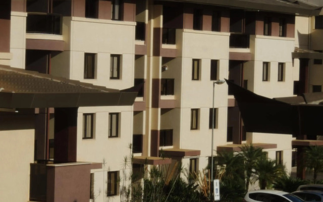 Life Resort Hplus Long Stay