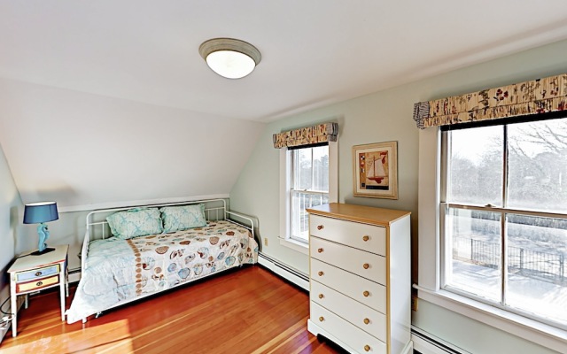 56 Stepping Stone - 5 Br Home