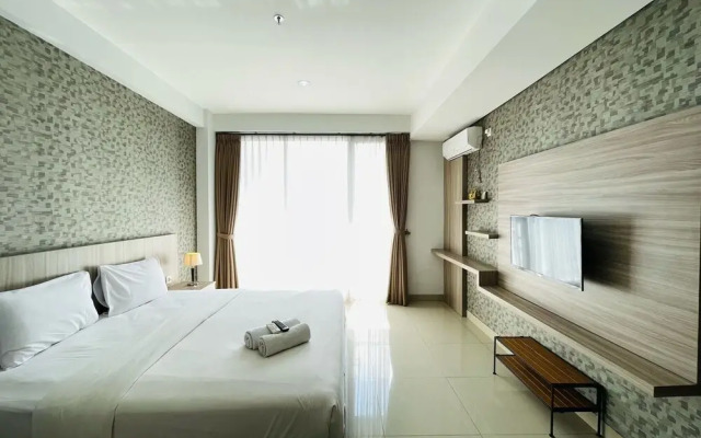 Deluxe Studio Room At Dago Suites Apartment