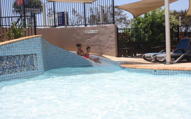 Mylos Holiday Apartments