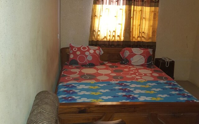 D'lor Suites Hotel