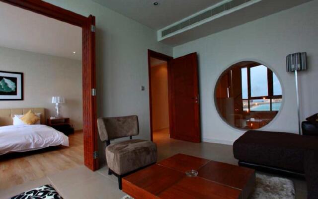 The Dragon Hotel & Resort & Sea Loft Chalets