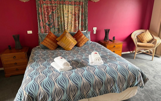 Weeroona – Guest Rooms – Melbourne