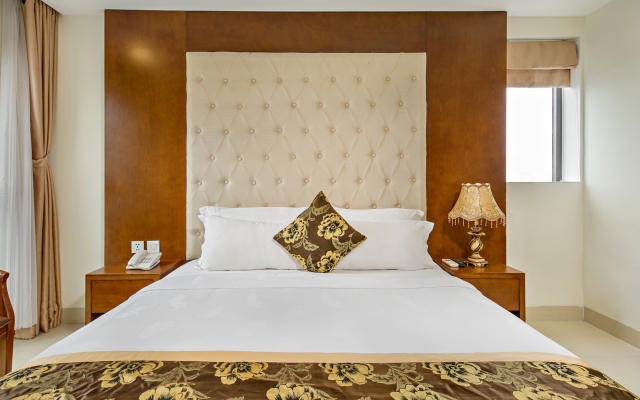 Delicate Hotel