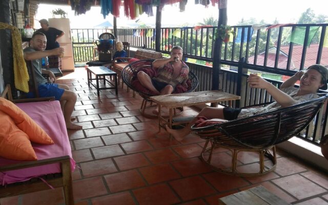 Happy Hippies Hostel