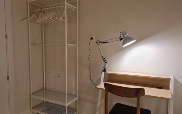 City Center Madrid Apartment With 2 Bedrooms