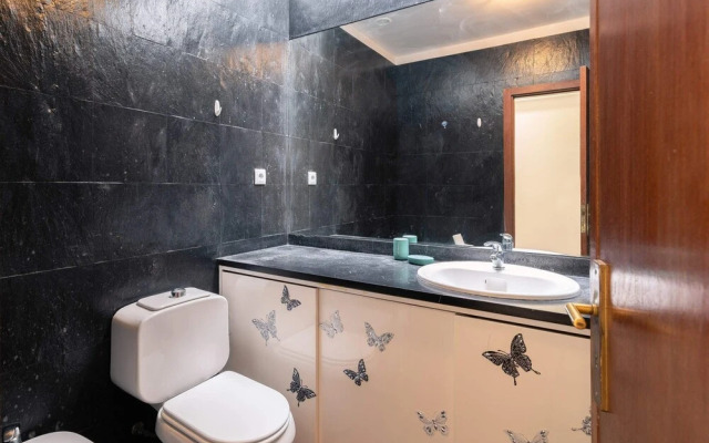 Spacious 3BR Home Near The Beach by GuestReady