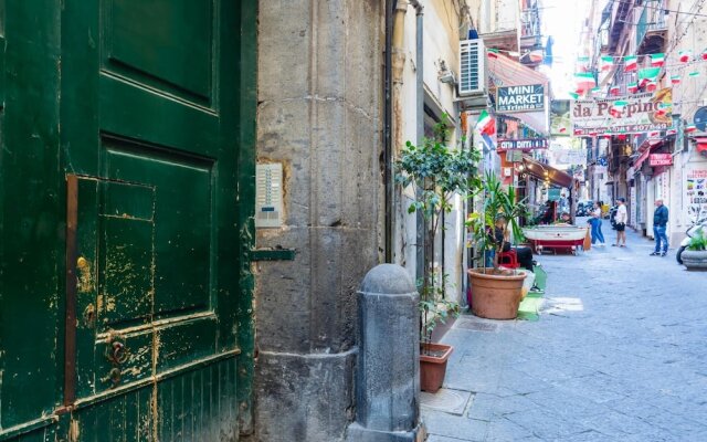 Appartamentino ai Quartieri Spagnoli by Wonderful Italy